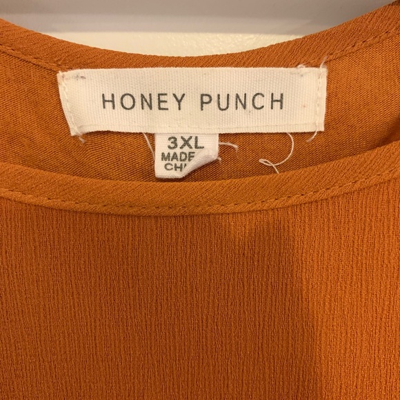 Golden Honey Punch Blouse - Picture 2 of 4
